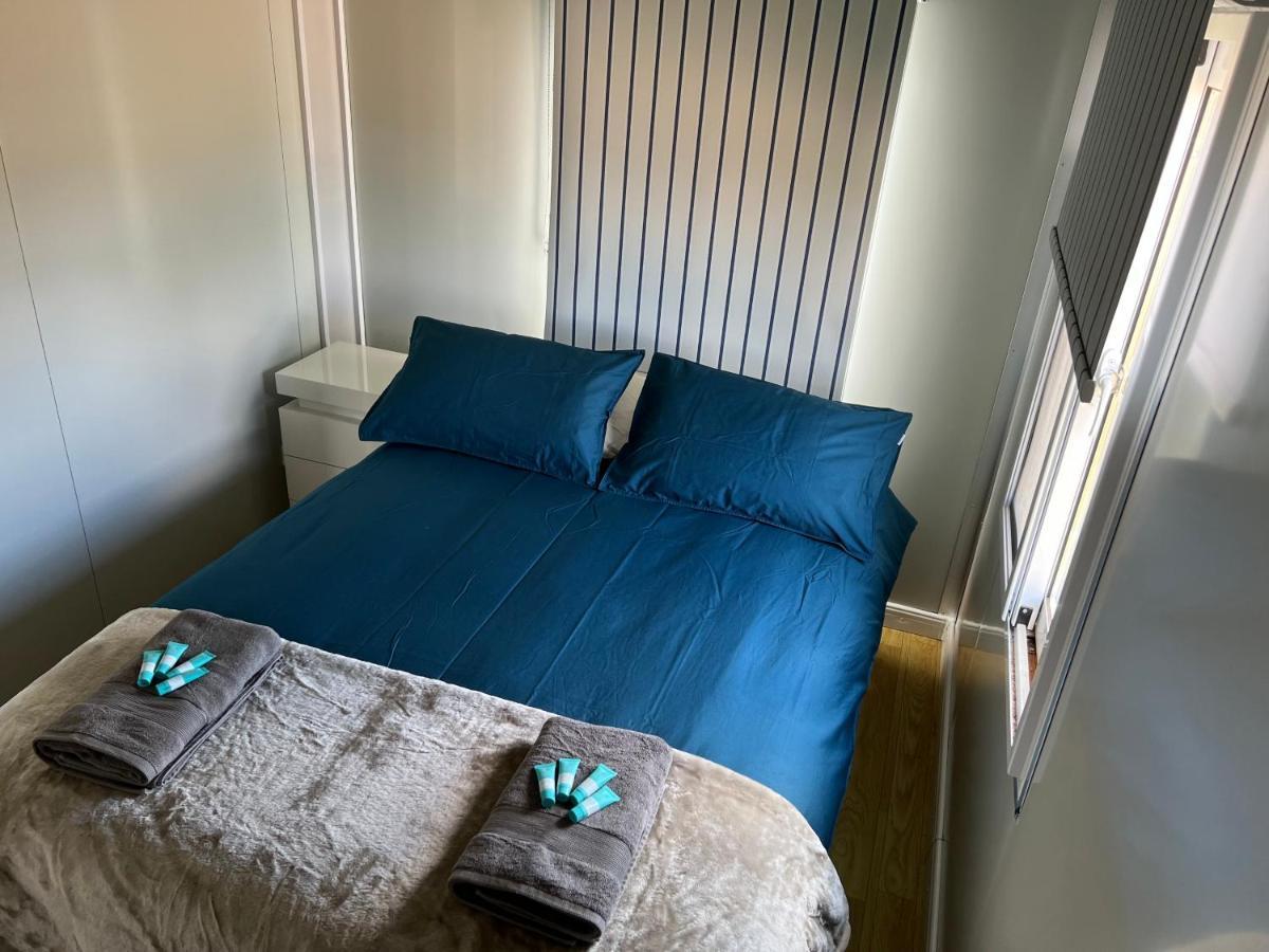 White Cliffs Self Contained Cabin Accommodation ภายนอก รูปภาพ